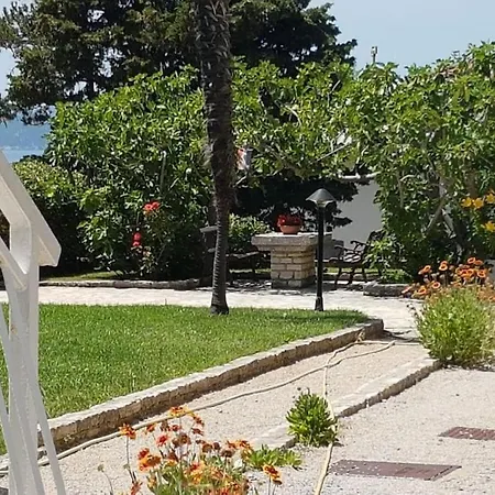 In With Barbecue Holiday home
